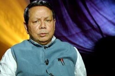 Dasmunsi's wife survives attack