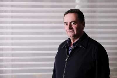 Israeli Foreign Minister Seeks 'Non-Aggression' Pacts with Arab Nations