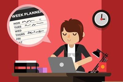 How to Use Down Time at the Office to Boost Your Career