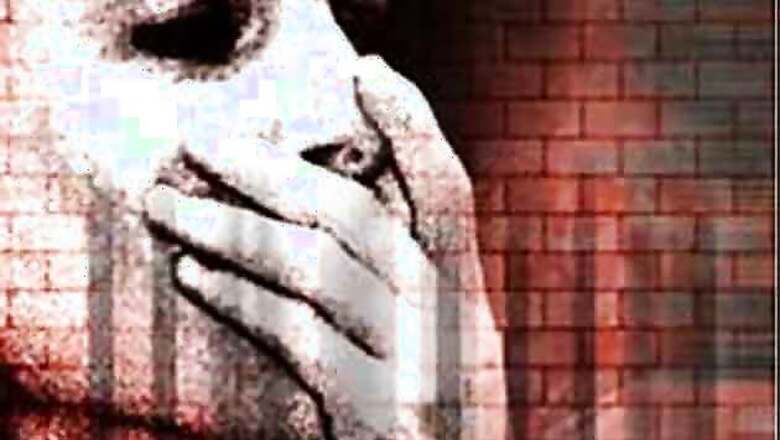 US man douses daughter with acid