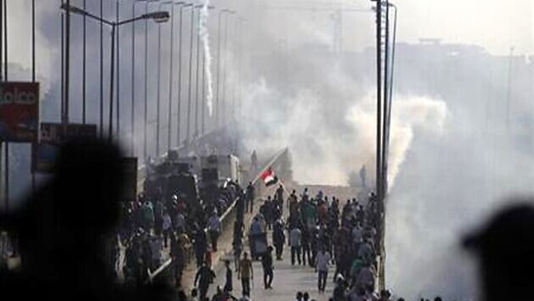 Islamists call Cairo protest march as Egypt death toll mounts