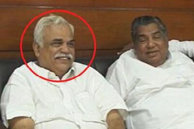 Retd judge to probe K'taka Cong flood relief scam