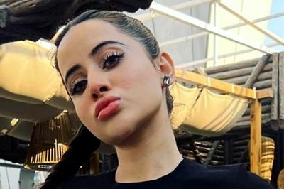 Urfi Javed Goes Topless As Again But Makes Netizens Wonder If She Is Out of Creative Ideas