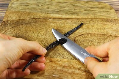 How to Make Vanilla Hot Chocolate Mix