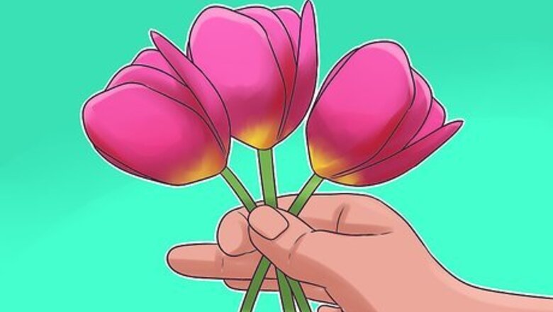 How to Arrange Tulips