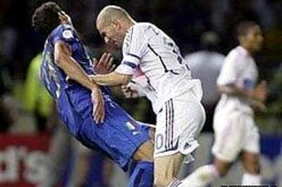 FIFA plans Zizou-Materazzi patch-up