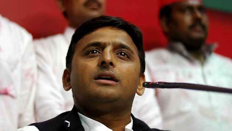 Want to protect interests of both sugarcane farmers, mills: Akhilesh Yadav