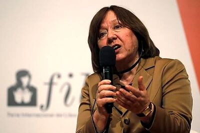 Belarus Investigators To Question Nobel Laureate Alexievich Amid Crackdown
