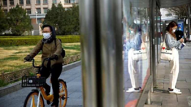 China Reopens More Schools, Revives 60% of Domestic Flights