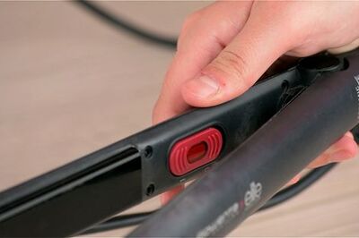 3 Simple Ways to Clean a Dirty Hair Straightener