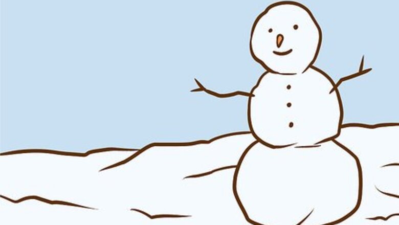 How to Create a Wintery and Snowy Christmas Tree Without Flocking It