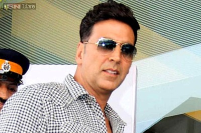 I don't look out for Rs 100-200 crore club movies; love to take on risky stuff: Akshay Kumar