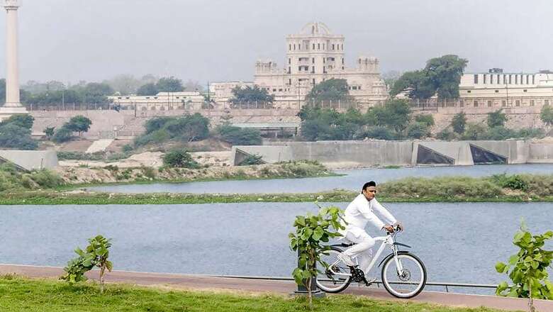 Samajwadi Party Workers Await 'Cycle Yatra' As Akhilesh Yadav Postpones it for Second Time