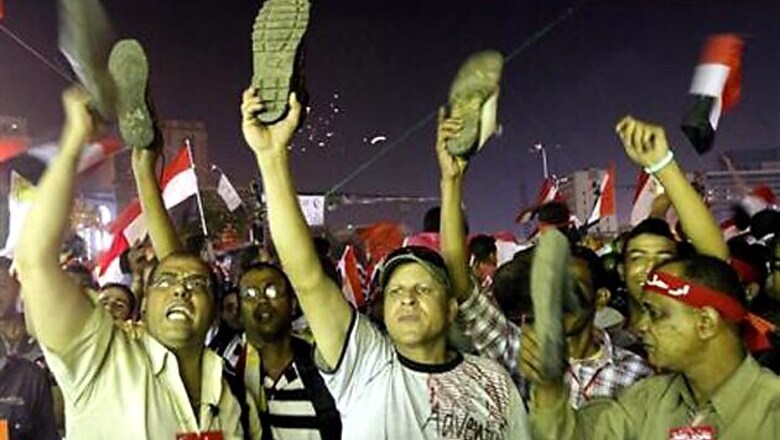 Mursi, Egypt army pledge lives in 'Final Hours' showdown
