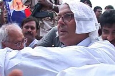 Former PM V P Singh dies of kidney malfunction