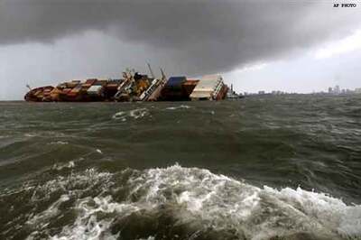 Mumbai oil spill: Port to reopen by August 15
