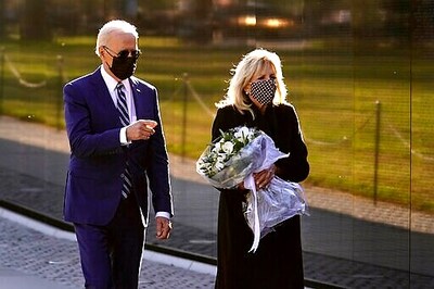 Bidens Pay Tribute At Vietnam Veterans Memorial
