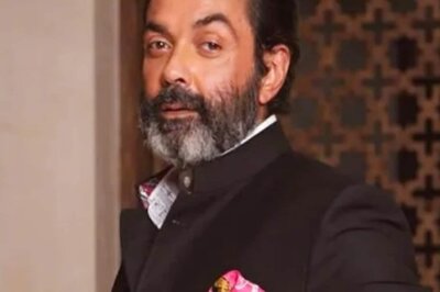 Bobby Deol Says 'Sorry Aishwarya' As He Reviews Some of His Iconic Memes; Watch