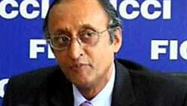 FM will have to resort to tightrope walk: FICCI
