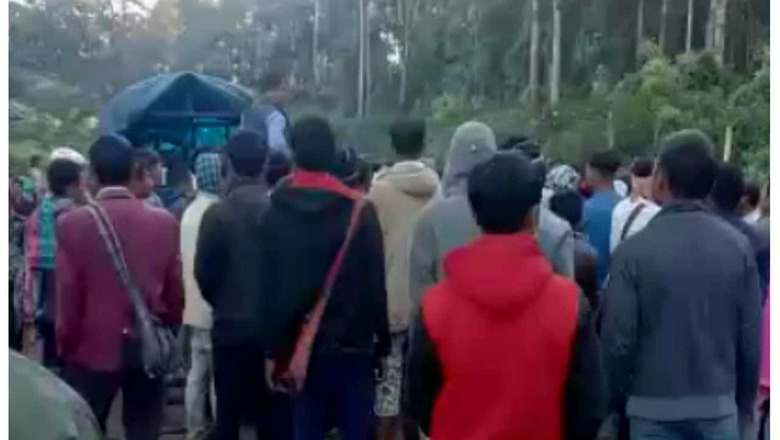 6 Dead in Violence at Assam-Meghalaya Over Timber Smuggling; Internet Snapped in Some Areas