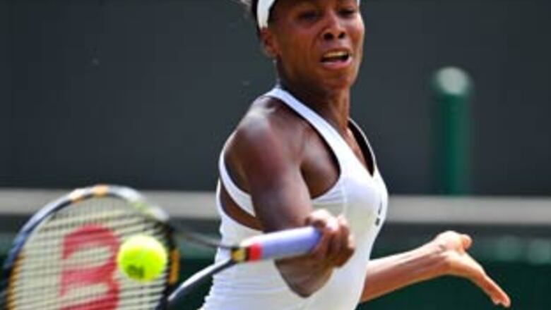Venus cruises into Wimbledon's third round