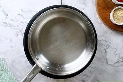 How to Toast Sesame Oil