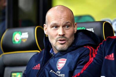 Freddie Ljungberg Seeks Arsene Wenger Advice as He Plots Arsenal Revival