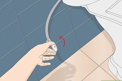 How to Fix a Stuck Toilet Handle