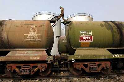 As Delhi Cuts Import for US Sanctions, Iran Falls to 6th Biggest Oil Supplier to India from 4th: Report