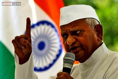 Anna Hazare receives threat letter