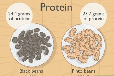 The Differences Between Black Beans & Pinto Beans