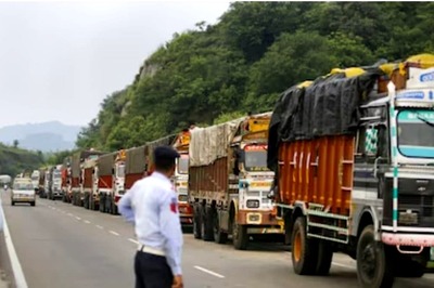 Truck Drivers Can Keep Their Cool as MoRTH Makes AC Cabins Mandatory from 2025