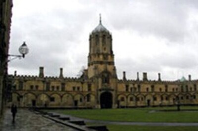 UK says stop after 650 pc rise in student visa pleas