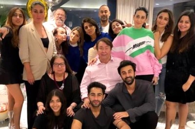 Neetu Kapoor Celebrates Birthday with Ranbir Kapoor and Alia Bhatt, Nieces Karisma and Kareena Kapoor Also Attend