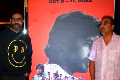 Abhishek Bachchan Watches Amitabh Bachchan's Don With Fans, Admires Dad's Original Shehenshah Jacket