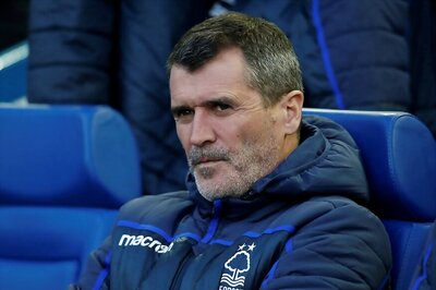 Premier League Players Should Resist Pressure Over Wage Cuts, Says Roy Keane