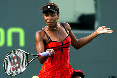 Williams keeps 14-match win streak alive