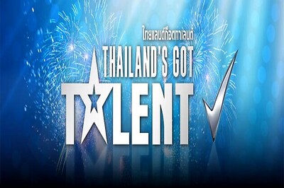 Topless painter stirs morality debate in Thailand