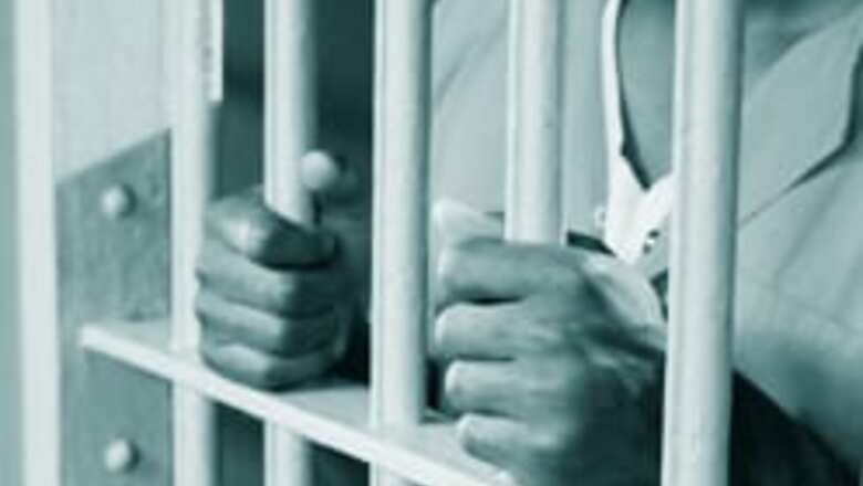 Saudi King sets 120 Indians free