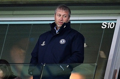 Chelsea owner Roman Abramovich prepares for life after Jose Mourinho, again
