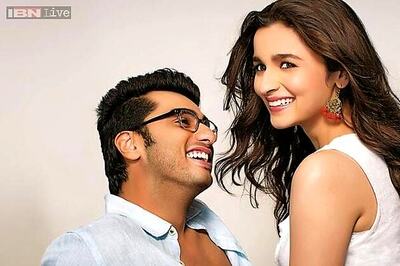Is Alia Bhatt convincing as the heroine of  Chetan Bhagat's book '2 States'?