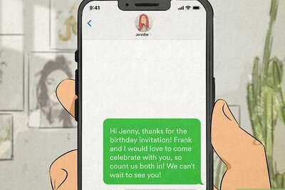 How Send or Respond to an RSVP via Text Message