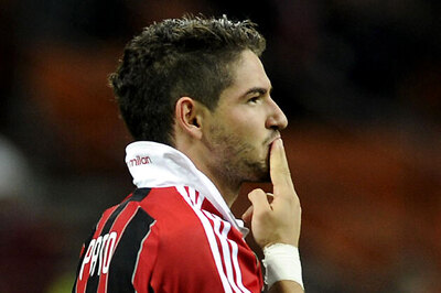 Milan fingers crossed as Pato breaks scoring drought
