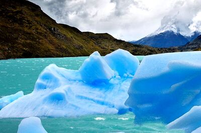 Russia Discovers Five Remote Arctic Islands Uncovered by Melting Ice