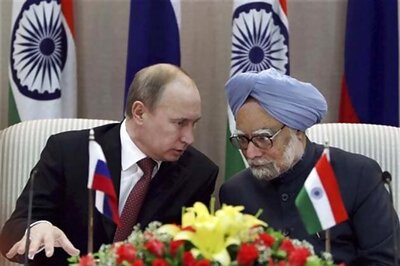 India seals defence deal with Russia