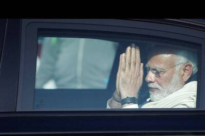 Back to Work Hours After Mother's Last Rites, PM Modi Virtually Flags Off Howrah-NJP Vande Bharat Express