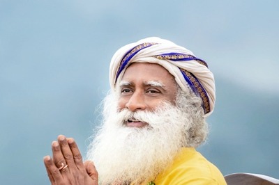 Sadhguru Videos Cross 3.51 Billion Views in 2022, YouTube Subscribers Shoot To 11 Million in English