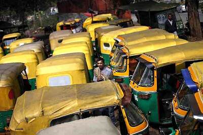 Kolkata: Helpline number setup to register harassment cases by auto drivers