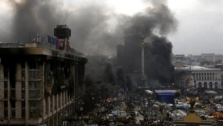 Ukraine truce shattered, death toll tops 50