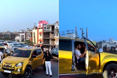 Instagram Influencers Stop Car On Flyover to Shoot Reel in Delhi, Enrage Internet